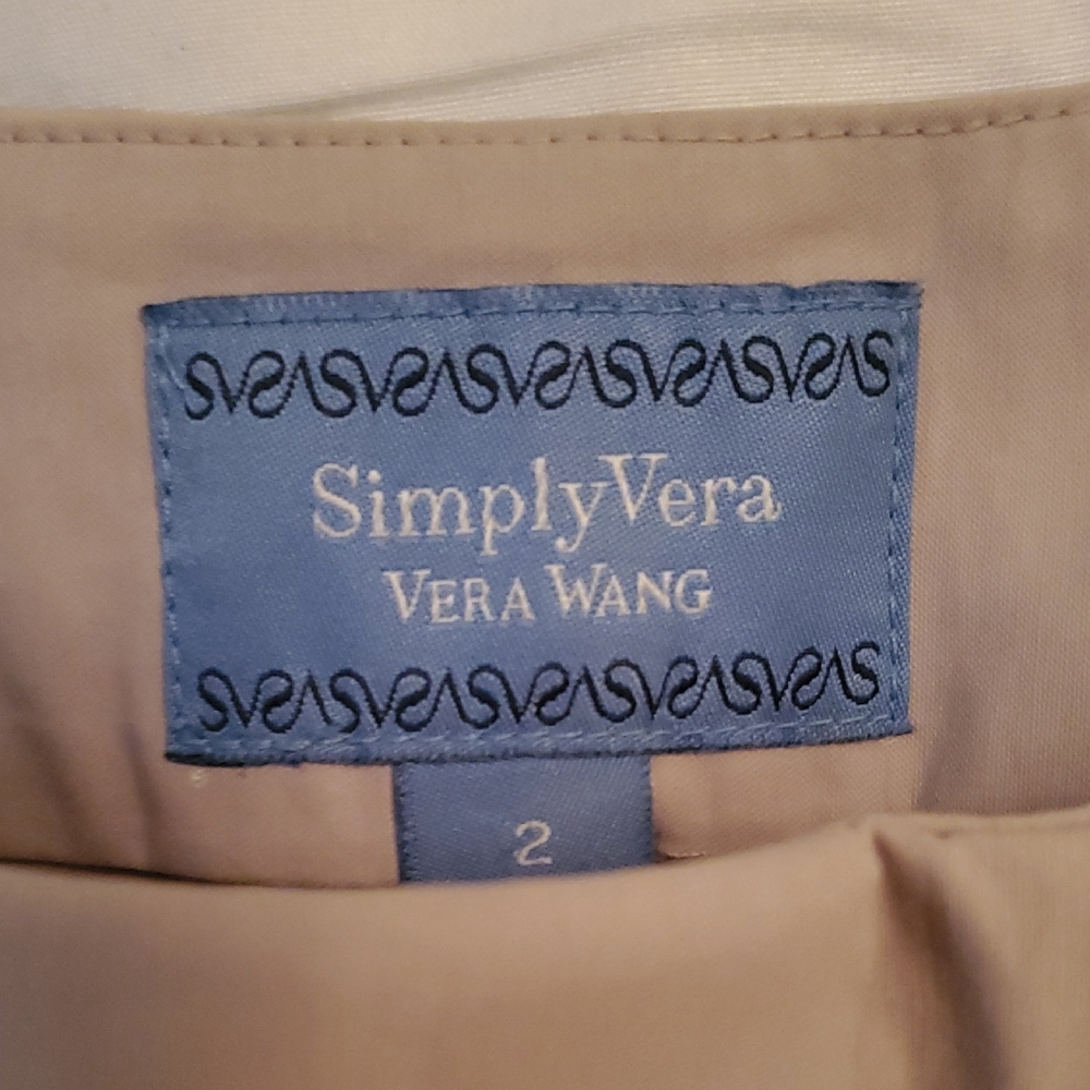 Simply Vera Vera Wang Tan Pleated Shorts with Bow - Picture 2 of 4